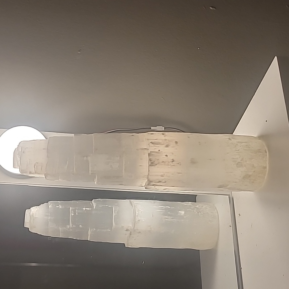 selenite large tower
